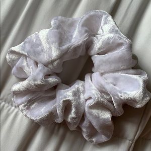 White Velvet Scrunchie 🤍✨